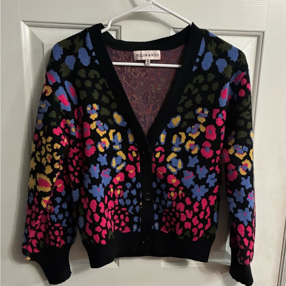Willow & Wind Black Multicolor V-Neck Button Cardigan